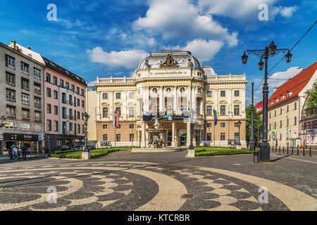 Das Gebäude des alten Nationaltheater wurde erbaut 1886 im Stil der Neorenaissance. Es liegt in der Altstadt von Bratislava, Slowakei Stockfoto