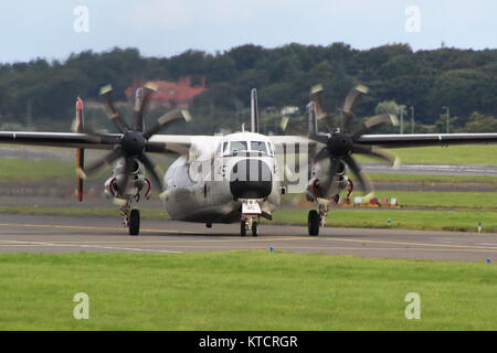 162168, eine Grumman C-2A Greyhound von Fleet Logistics Support Squadron 40 (VRC-40) 'Rawhides" der US Navy, am Flughafen Prestwick, Ayrshire betrieben. Stockfoto