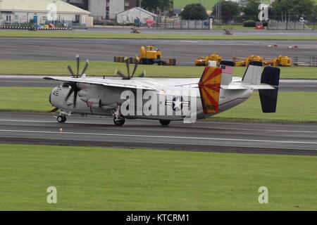 162168, eine Grumman C-2A Greyhound von Fleet Logistics Support Squadron 40 (VRC-40) 'Rawhides" der US Navy, am Flughafen Prestwick, Ayrshire betrieben. Stockfoto