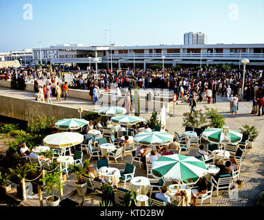 8726. Cafe auf dem Hauptplatz, Agadir, Marokko Stockfoto