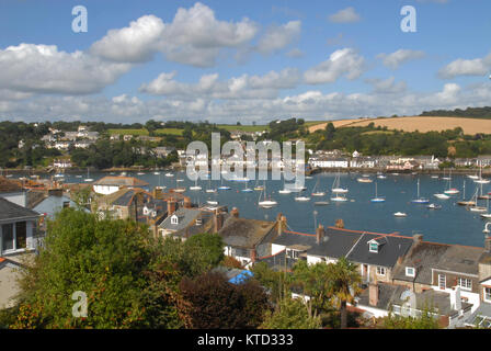 Schiffe an einem Sommertag in Falmouth Harbour, Vereinigtes Königreich Stockfoto