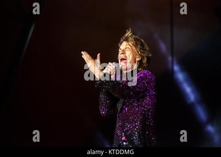 Die Rolling Stones, Die legendäre englische Band führt ein Live Konzert in Orange Stadium während Roskilde Festival 2014. Hier Sänger und Songwriter Mick Jagger ist live auf der Bühne gesehen. Dänemark, 03.07.2014. Stockfoto