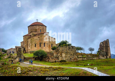 Jvari, bergspitze Kloster aus dem 6. Jahrhundert, Mtskheta, Georgien Stockfoto