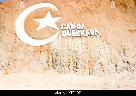 Canoa Quebrada, Brasilien, May 12, 2017: Berühmte Canoa Quebrada beach Logo in Ceara, Brasilien Stockfoto