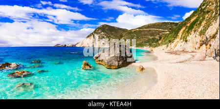 Beeindruckende Petani Beach, Insel Kefalonia, Griechenland. Stockfoto