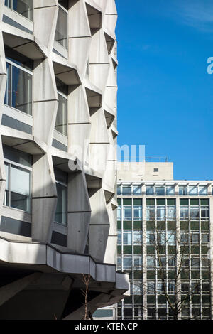 Brutalist architecture London: Eine Kemble Straße & Civil Aviation Authority (CAA), Raum Haus von George Marsh Stockfoto