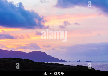 Sonnenuntergang an der Loiba Klippen (Acantilados de Loiba) Coruña Provinz, Galizien, Spanien, Europa Stockfoto