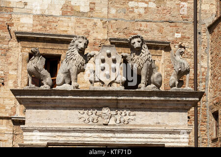 Alte gut in Piazza Grande - Montepulciano, Toskana, Italien Stockfoto