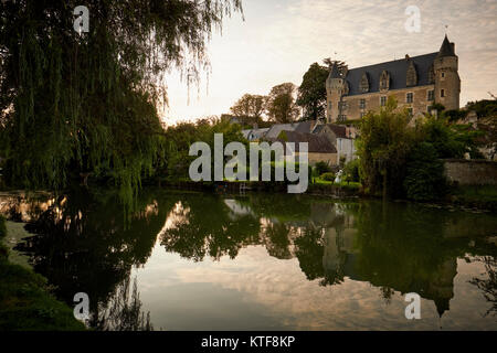 Das Chateau de Montresor in Montresor in der Nähe von Beaulieu-lès-Loches im Tal der Loire in Frankreich. Stockfoto