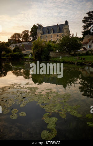 Das Chateau de Montresor in Montresor in der Nähe von Beaulieu-lès-Loches im Tal der Loire in Frankreich. Stockfoto