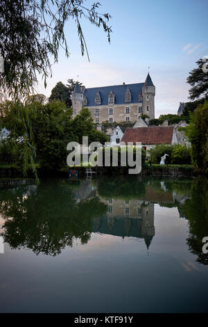 Das Chateau de Montresor in Montresor in der Nähe von Beaulieu-lès-Loches im Tal der Loire in Frankreich. Stockfoto