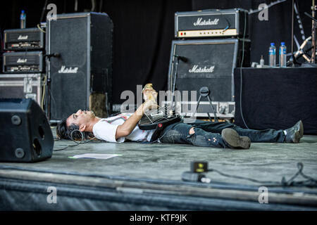 Die amerikanische skate Punk Band um Fidlar führt ein Live Konzert in der norwegischen Musik Festival Øyafestivalen 2016 in Oslo. Hier Sänger und Musiker Zac Carper ist live auf der Bühne gesehen. Norwegen, 13/08 2016. Stockfoto