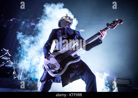 Der schwedischen Doom Metal Band Ghost führt ein Live Konzert in Oslo Spektrum. Außer für die Sänger, Papa Emeritus, alle Bandmitglieder sind referierten als Namenlosen Ghouls (abgebildet). Norwegen, 27.04.2017. Stockfoto