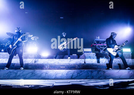 Der schwedischen Doom Metal Band Ghost führt ein Live Konzert in Oslo Spektrum. Außer für die Sänger, Papa Emeritus, alle Bandmitglieder sind referierten als Namenlosen Ghouls (abgebildet). Norwegen, 27.04.2017. Stockfoto