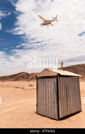 Hoanib Skeleton Coast Camp Airfield, Namibia Dezember 2016 Stockfoto