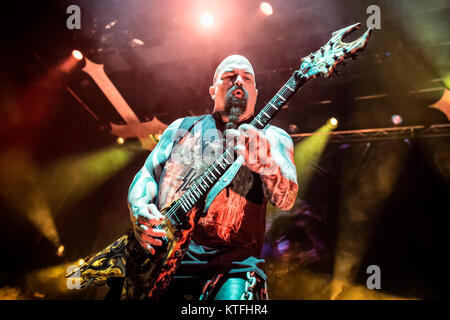 Die amerikanische Thrash Metal Band Slayer führt ein Live Konzert in Sentrum Scene in Oslo. Hier Musiker und Gitarrist Kerry King ist live auf der Bühne gesehen. Norwegen, 04/12 2015. Stockfoto