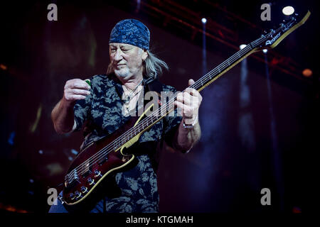 Deep Purple bei der O2-Arena mit: Ian Gillan Wo: London, Großbritannien Wann: 23. Nov. 2017 Credit: Neil Lupine/WANN Stockfoto