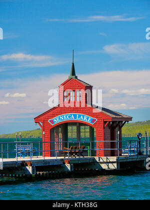 Stadt Dock auf Seneca Lake, Finger Lakes, Watkins Glen, New York, USA Stockfoto