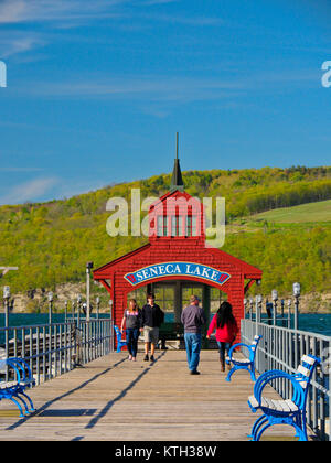 Stadt Dock auf Seneca Lake, Finger Lakes, Watkins Glen, New York, USA Stockfoto