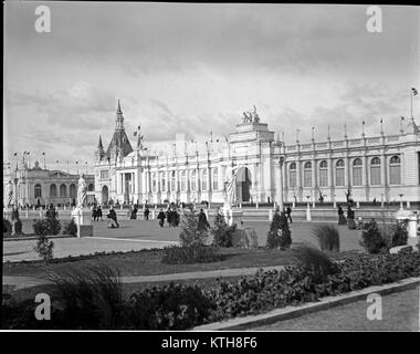 Die Herstellung Gebäude am Transport und International Exposition. Diese weltweit Messe war in Omaha, Nebraska vom 1. Juni bis zum 1. November 1898 statt. Bild vom Original kamera Nitrat negativ. Stockfoto