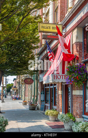 Der Water Street in der Viktorianischen Hafenstadt & Arts Community von Port Townsend auf der Olympic Halbinsel in Washington, Vereinigte Staaten Stockfoto