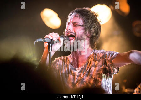 Das British blues-rock Band die Abstinenzbewegung führt ein Live Konzert von John Dee in Oslo. Hier Sänger, Songwriter und Musiker Phil Campbell ist live auf der Bühne gesehen. Norwegen, 09.02 2016. Stockfoto