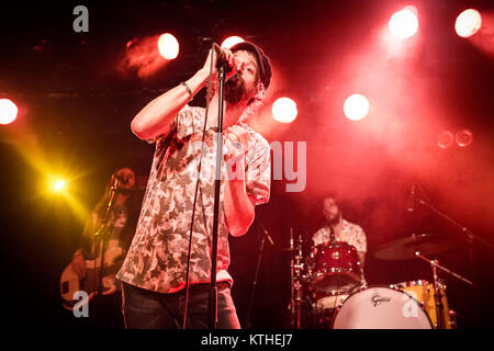 Das British blues-rock Band die Abstinenzbewegung führt ein Live Konzert von John Dee in Oslo. Hier Sänger, Songwriter und Musiker Phil Campbell ist live auf der Bühne gesehen. Norwegen, 09.02 2016. Stockfoto