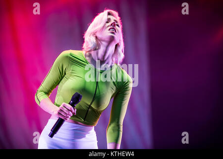 Die Schwedische Pop Sänger, Musiker und Songwriter Veronica Maggio führt ein Live Konzert in der schwedischen Musik Festival Bråvalla Festival 2016. Schweden, 02/07 2016. Stockfoto