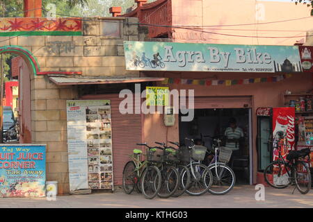 Fahrrad mieten in Agra, Uttar Pradesh, Indien Stockfoto