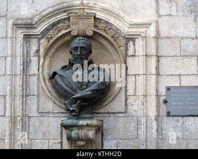 Brantome en Perigord, Pierre de Bourdeille Brantôme dit Schriftsteller, Brantome Medicis Brunnen, La Dronne Fluss, Dordogne, Nouvelle-Aquitaine, Frankreich, Euro Stockfoto