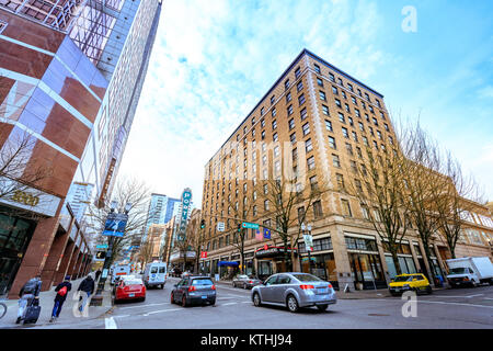 Portland, Oregon, Vereinigte Staaten - 19. Dez 2017: Fassade von Arlene Schnitzer Concert Hall in der Innenstadt Stockfoto