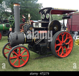Der Aveling & Porter Traktionsmotor Dougal ist ein Dampfmotor, der ursprünglich für landwirtschaftliche und industrielle Aufgaben eingesetzt wurde und die technischen Fortschritte des 19. Jahrhunderts demonstriert. Stockfoto