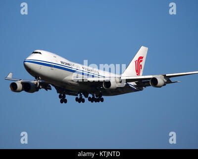 B2409Air China Cargo Boeing 747 412F cn 26560, Landung am Flughafen Schiphol (AMS EHAM), Niederlande, Bild 2 Stockfoto