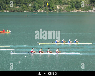 Bild der Aviron Ruderweltmeisterschaft 2015, einem internationalen Ruderwettbewerb, der 2015 stattfand und bei dem verschiedene Ruderveranstaltungen und Teams aus der ganzen Welt teilnahmen. Stockfoto