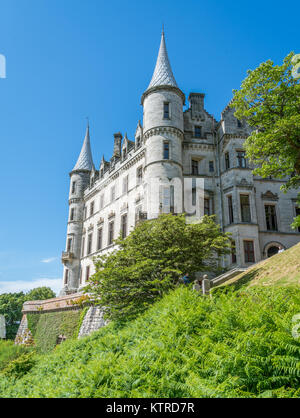 Dunrobin Castle an einem sonnigen Tag, Sutherland County, Schottland. Stockfoto