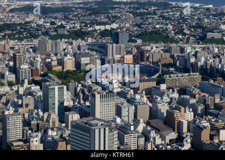 Yokohama, Japan, 15. Juni 2017; Yokohama Baseball Stadium von der Aussichtsplattform des Landmark Tower gesehen