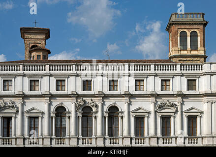 Palazzo Nuovo beherbergt nun das Angelo Mai Bibliothek in Bergamo, Lombardei, Italien Stockfoto