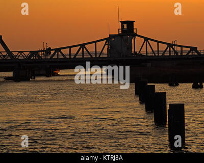 Brücke Meiningen bei Sonnenuntergang Stockfoto