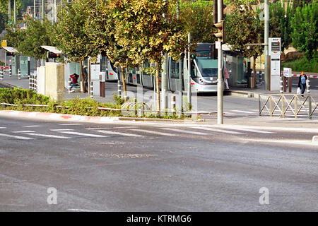 JERUSALEM, Israel - 20 SEPTEMBER 2017: Straße in Jerusalem, Israel Stockfoto