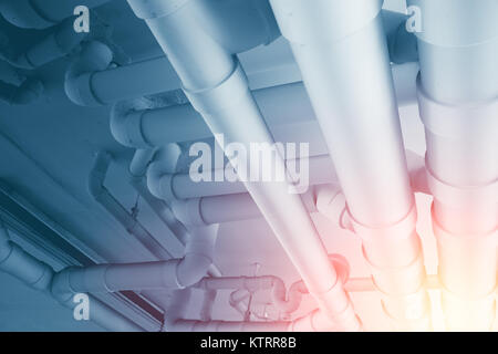 Wasserleitung oder Rohrleitungssystem für Hintergrund Stockfoto