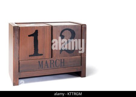 Holz- Perpetual Kalender März 12. Stockfoto