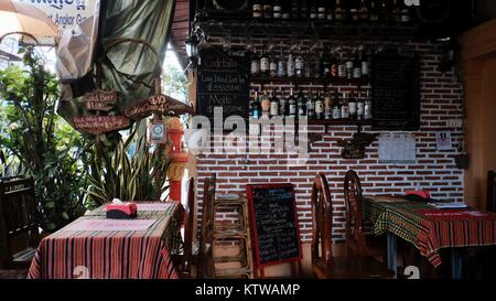 Glas Lemon Lime IceTea Nary Küche Bar Restaurant Khmer Essen Kochschule Battambang Kambodscha Frühstück Mittagessen Abendessen kambodschanischen Kochkurs Stockfoto