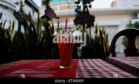 Glas Lemon Lime IceTea Nary Küche Bar Restaurant Khmer Essen Kochschule Battambang Kambodscha Frühstück Mittagessen Abendessen kambodschanischen Kochkurs Stockfoto