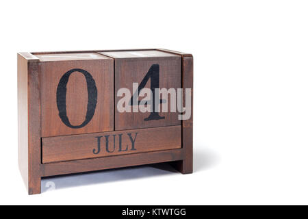 Holz- Ewiger Kalender eingestellt 4. Juli zu Stockfoto