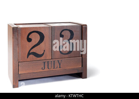 Holz- Ewiger Kalender bis Juli 23 gesetzt Stockfoto