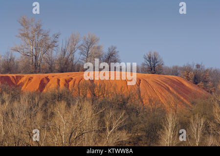 Verwitterung und Erosion auf einer offenen Fläche, Land erodiert Stockfoto