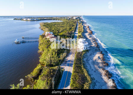 Florida Hutchinson Island, Stuart, Atlantischer Ozean, indischer Fluss ökologische Lagune, Ross Witham Beach Fletcher Beach Luftaufnahme oben Stockfoto