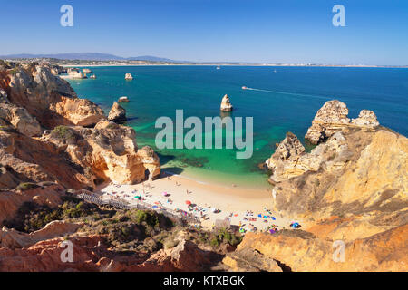 Praia do Camilio Strand, im Atlantik, in der Nähe von Lagos, Algarve, Portugal, Europa Stockfoto