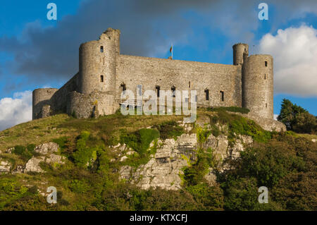 Harlech Castle, einer mittelalterlichen Burg von Edward 1 im Jahr 1282 gebaut, UNESCO-Weltkulturerbe, Harlech, Gwynedd, Wales, Vereinigtes Königreich, Europa Stockfoto