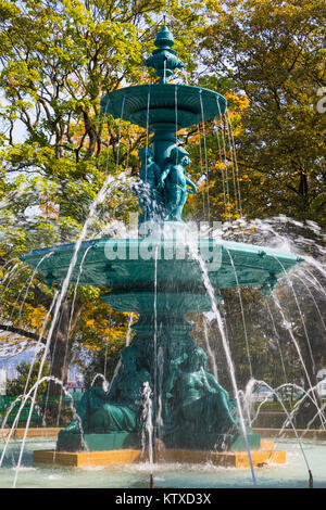 Fontaine des Quatre Saisons, (Brunnen der Vier Jahreszeiten), Jardin Anglais, städtischen Park, Genf, Schweiz, Europa Stockfoto